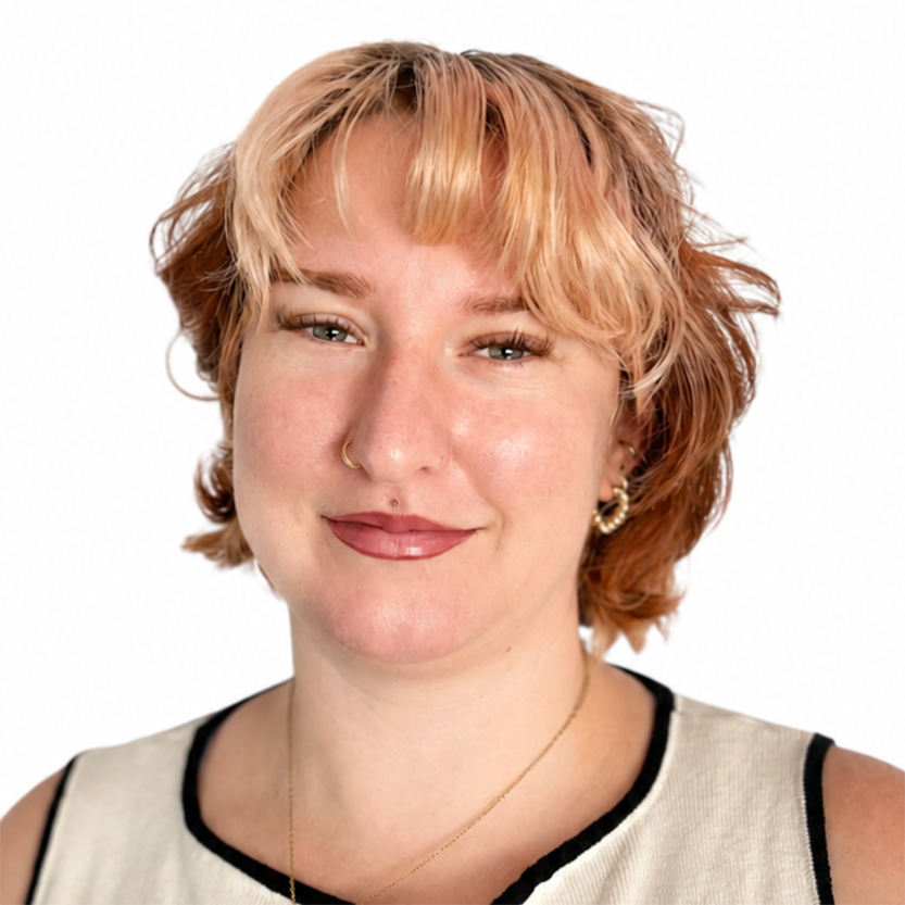 https://wellnessgreentree.com/eesseejo/2026/07/emily-johnson.png